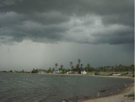 Tormenta en La Paz, México